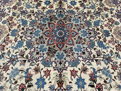 Fine Hand-Knotted Persian Yazd Carpet