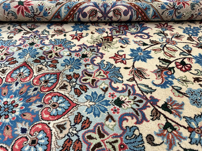 Fine Hand-Knotted Persian Yazd Carpet
