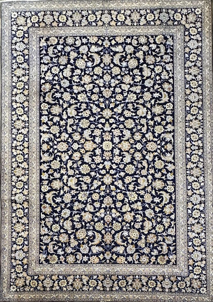 Fine Hand-knotted Royal Persian Kashan Carpet