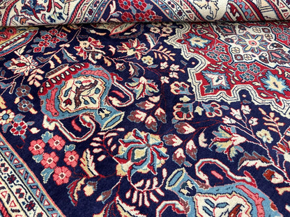 Rare Hand-Knotted Persian Sarouq Carpet