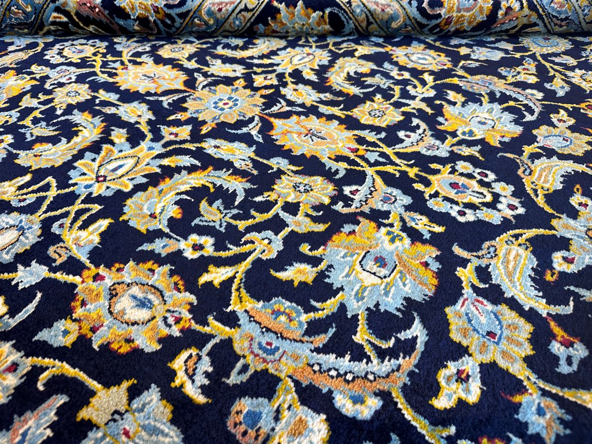 Fine Hand-Knotted Royal Persian Kashan Carpet