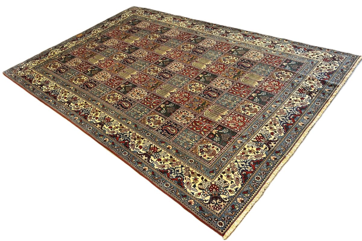 Fine Hand-Knotted Persian Birjand Mood Carpet
