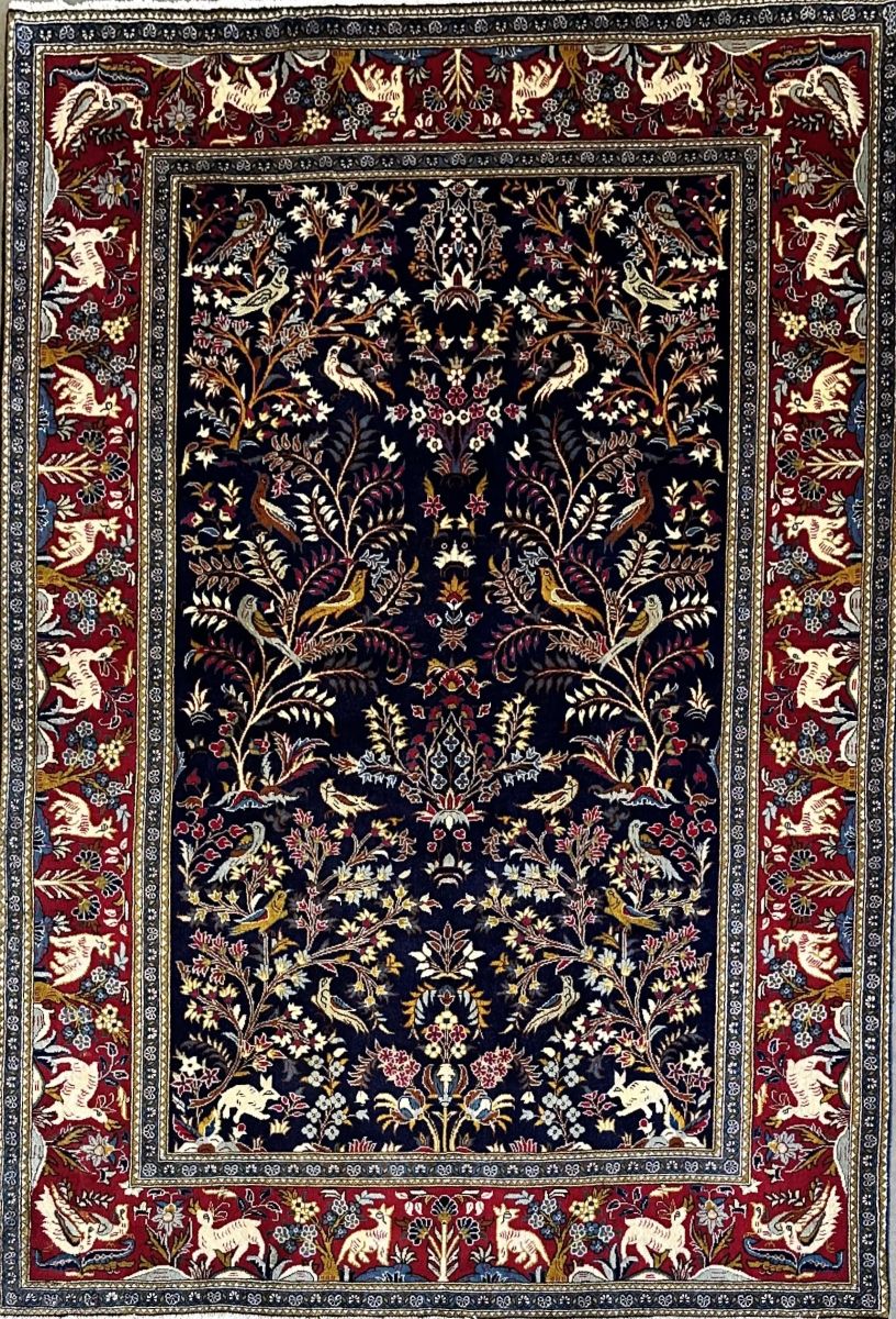 Fine Hand-Knotted Persian Kashan Carpet