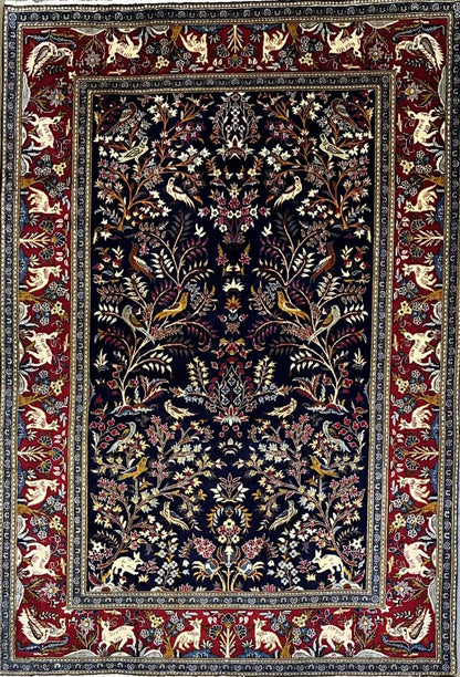 Fine Hand-Knotted Persian Kashan Carpet