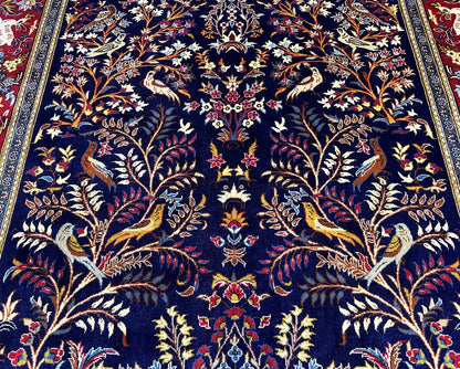 Fine Hand-Knotted Persian Kashan Carpet