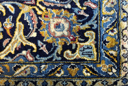 Fine Hand-knotted Royal Persian Kashan Carpet