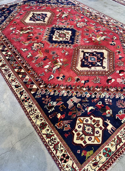 Hand-Knotted Tribal Persian Qashqaie Rug