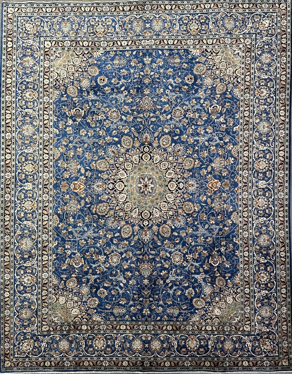 Fine Hand-Knotted Persian Kashmar Carpet