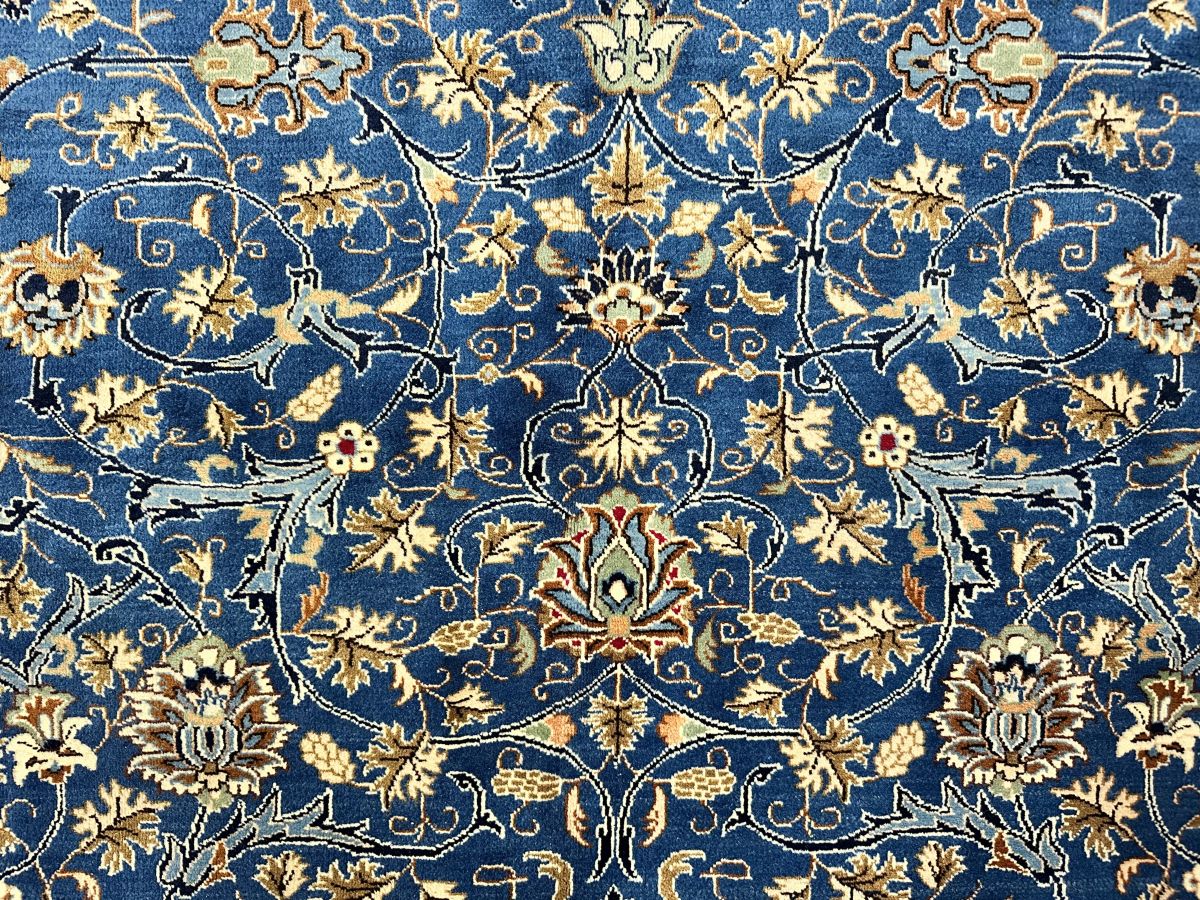 Fine Hand-Knotted Persian Kashmar Carpet