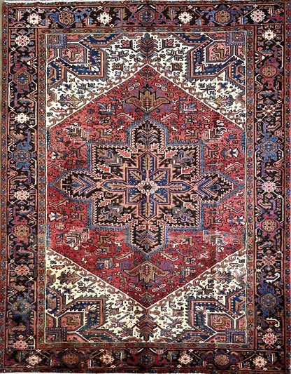 Hand-knotted Traditional Persian Heriz Carpet