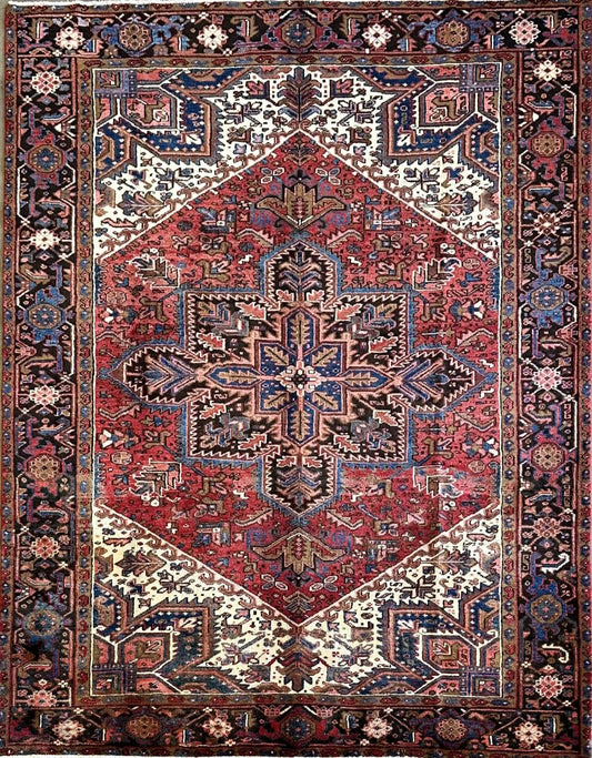 Hand-knotted Traditional Persian Heriz Carpet