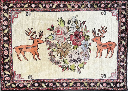 Hand-Knotted Persian Hamadan Rug