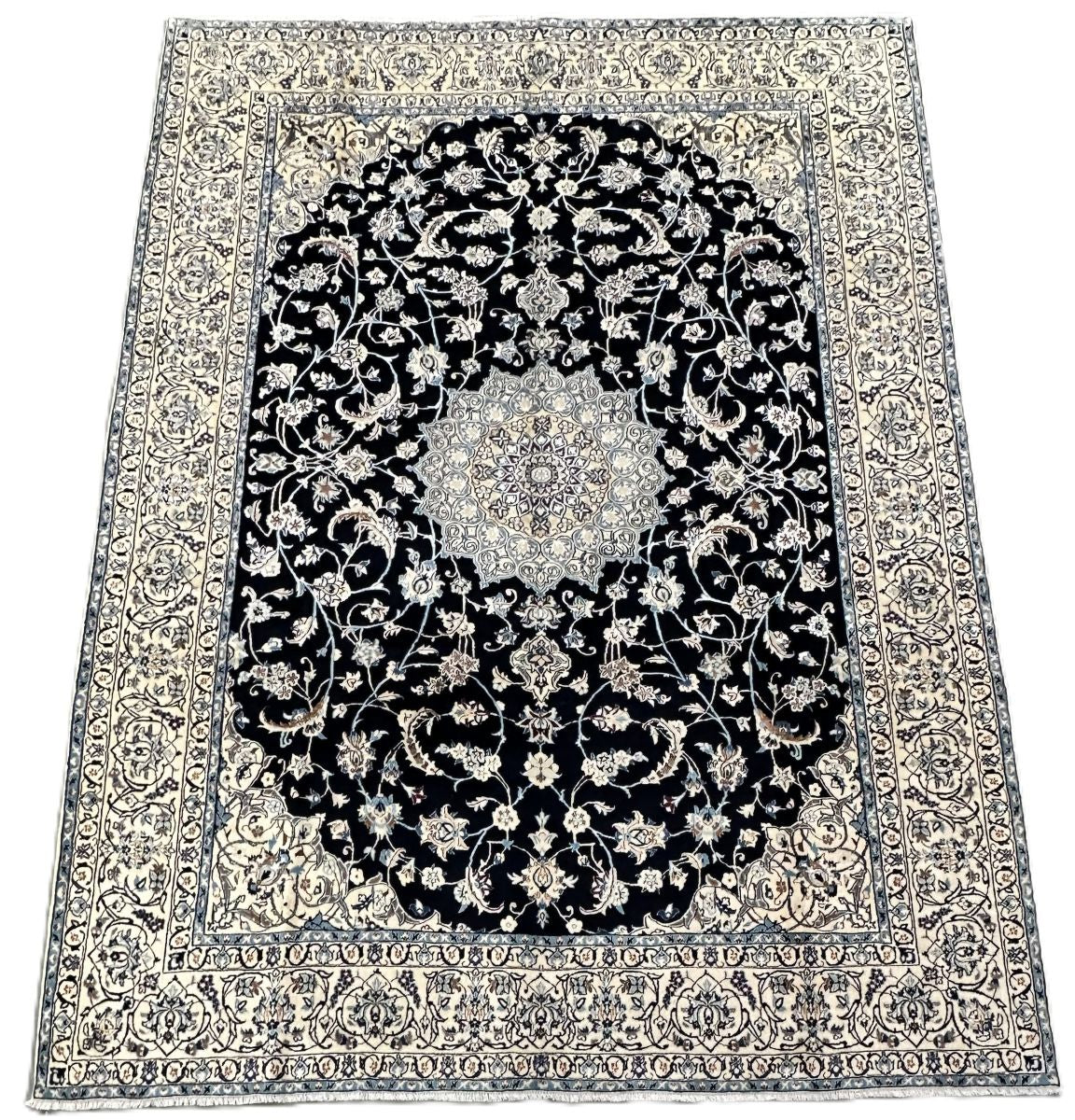 Fine Hand-Knotted Persian Naien Carpet