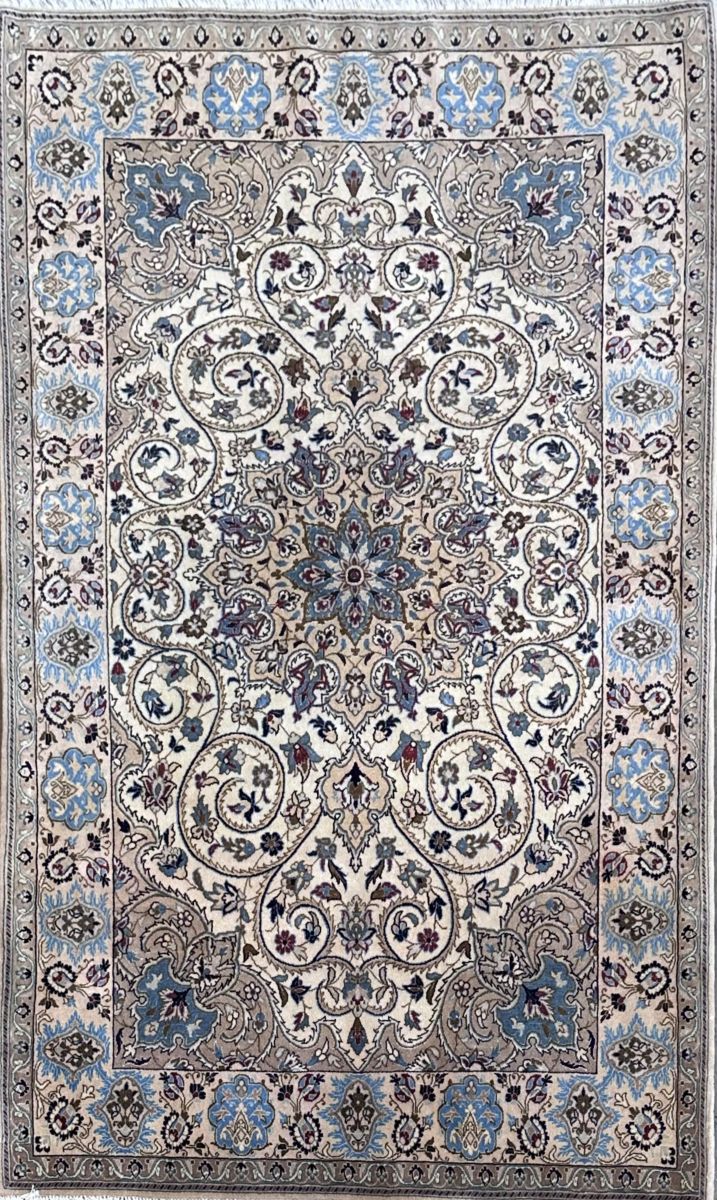 Fine Hand-Knotted Persian Naien Carpet