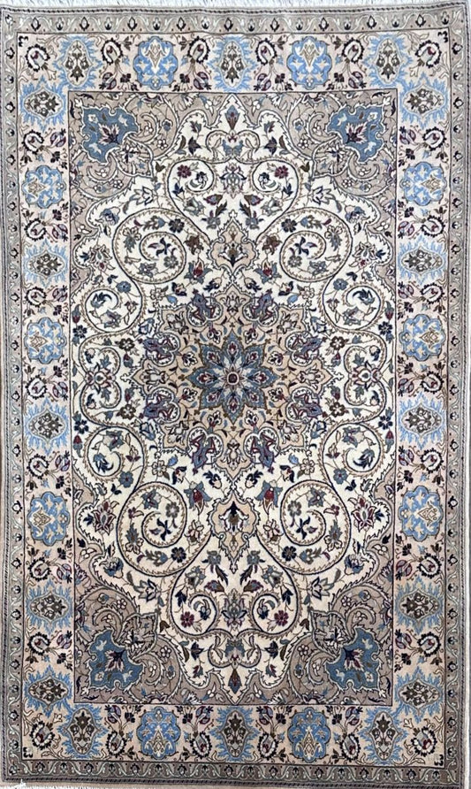 Fine Hand-Knotted Persian Naien Carpet