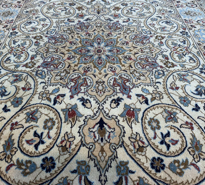 Fine Hand-Knotted Persian Naien Carpet