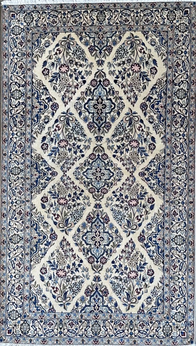 Fine Hand-Knotted Persian Naien Carpet