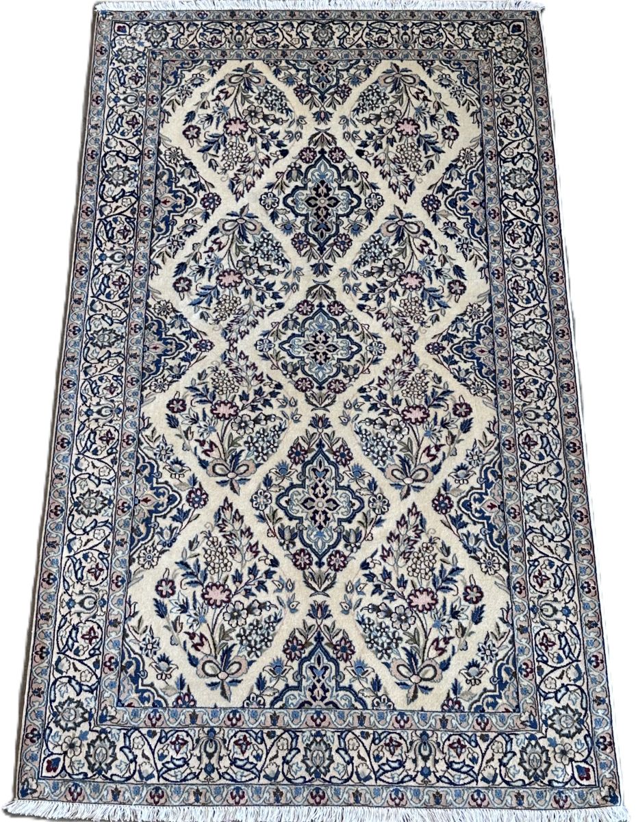 Fine Hand-Knotted Persian Naien Carpet