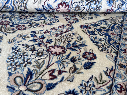 Fine Hand-Knotted Persian Naien Carpet