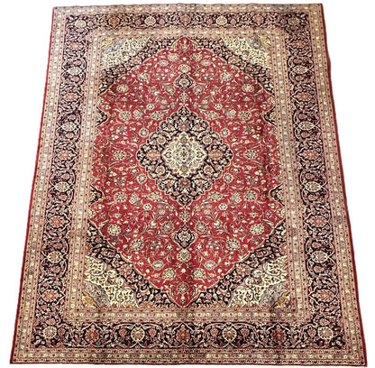 Fine Hand-Knotted Persian Kashan Carpet