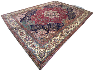 Circa 1970s Hand-Knotted Persian Tabriz Carpet