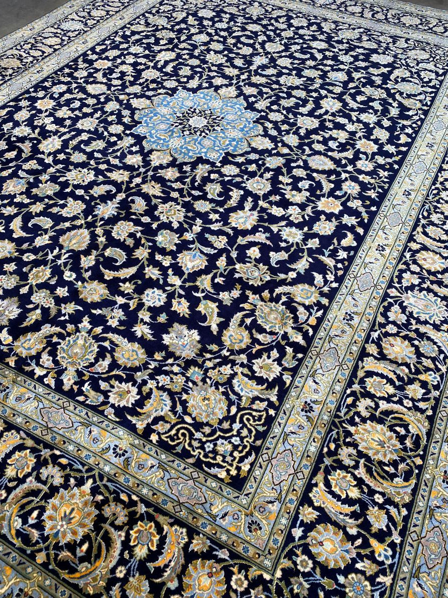 Superfine Hand-knotted Royal Persian Kashan Carpet