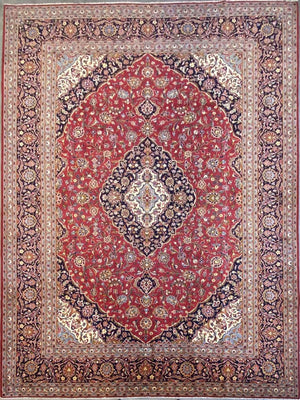 Hand-Knotted Persian Kashan Carpet