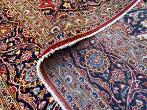 Hand-Knotted Persian Kashan Carpet