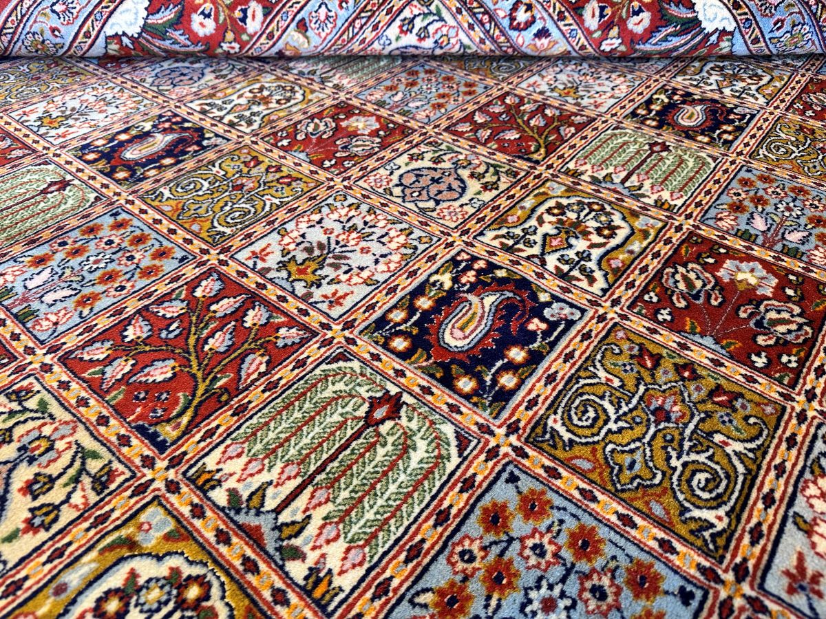 Fine Hand-Knotted Persian Birjand Mood Carpet