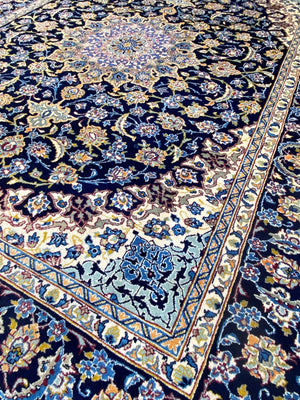 Fine Hand-Knotted Persian Kashmar Carpet