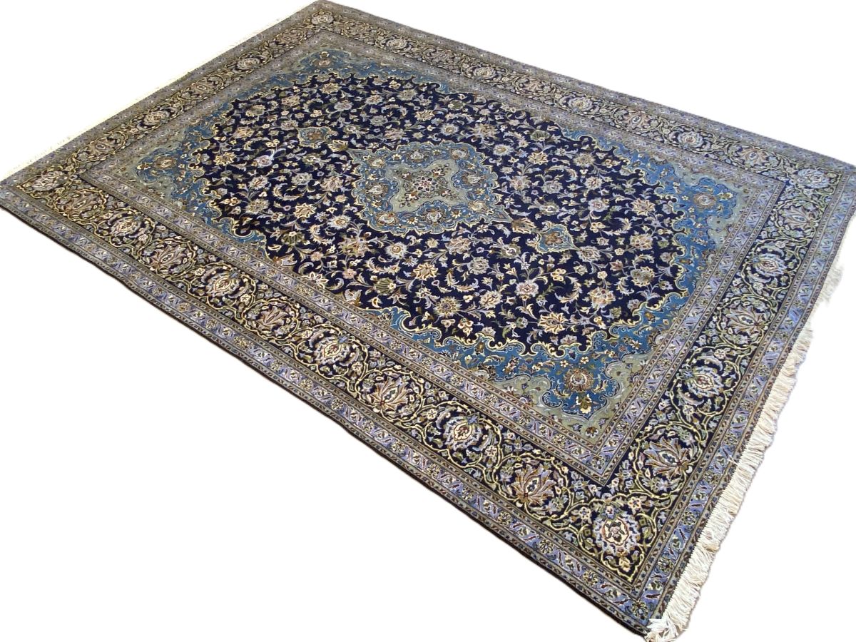 Superfine Hand-Knotted Royal Persian Kashan Carpet