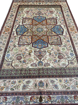 Rare Hand-Knotted Persian Bidjar Carpet