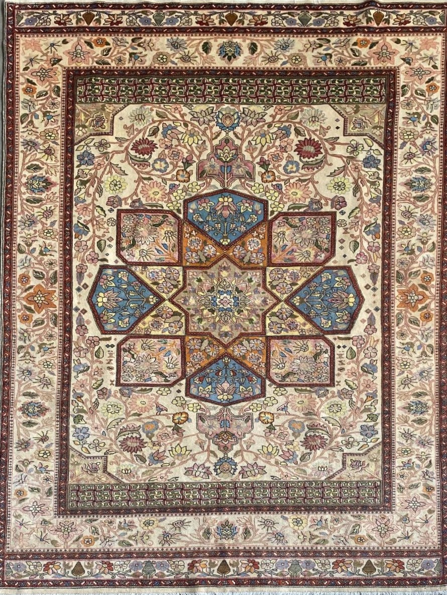 Rare Hand-Knotted Persian Bidjar Carpet