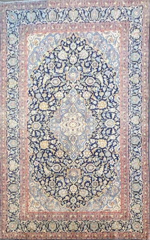 Fine Hand-Knotted Persian Kashan Carpet