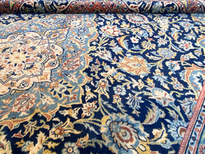Fine Hand-Knotted Persian Kashan Carpet