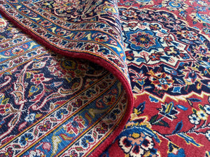 Hand-Knotted Persian Kashan Carpet