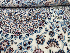 Fine Hand-Knotted Persian Naien Carpet