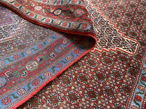 Fine Hand-Knotted Persian Senneh Sanandaj Rug