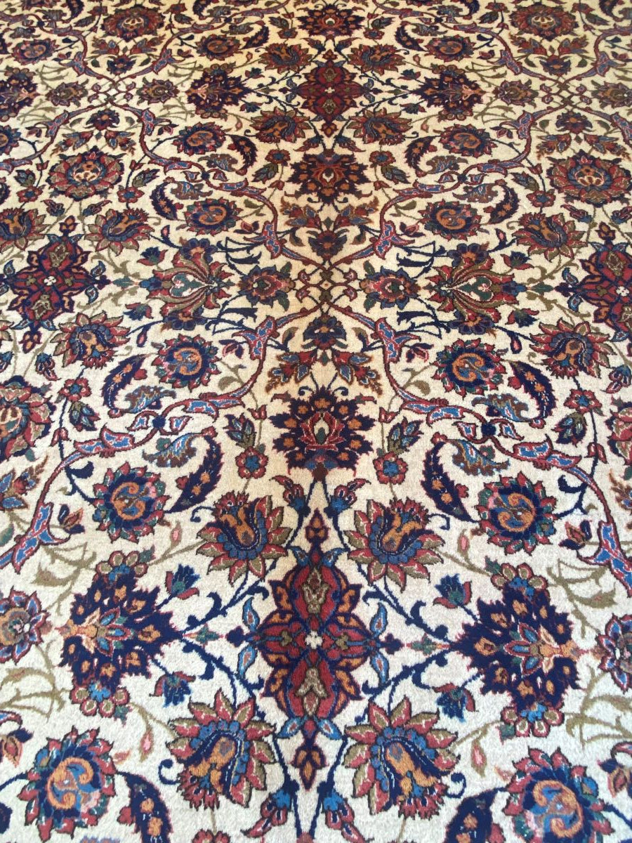 Superfine Hand-Knotted Persian Isfahan Carpet