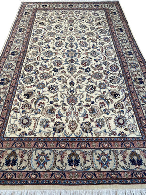 Fine Hand-Knotted Persian Kashmar Carpet