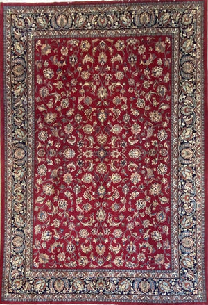 Fine Hand-Knotted Persian Mashhad Carpet