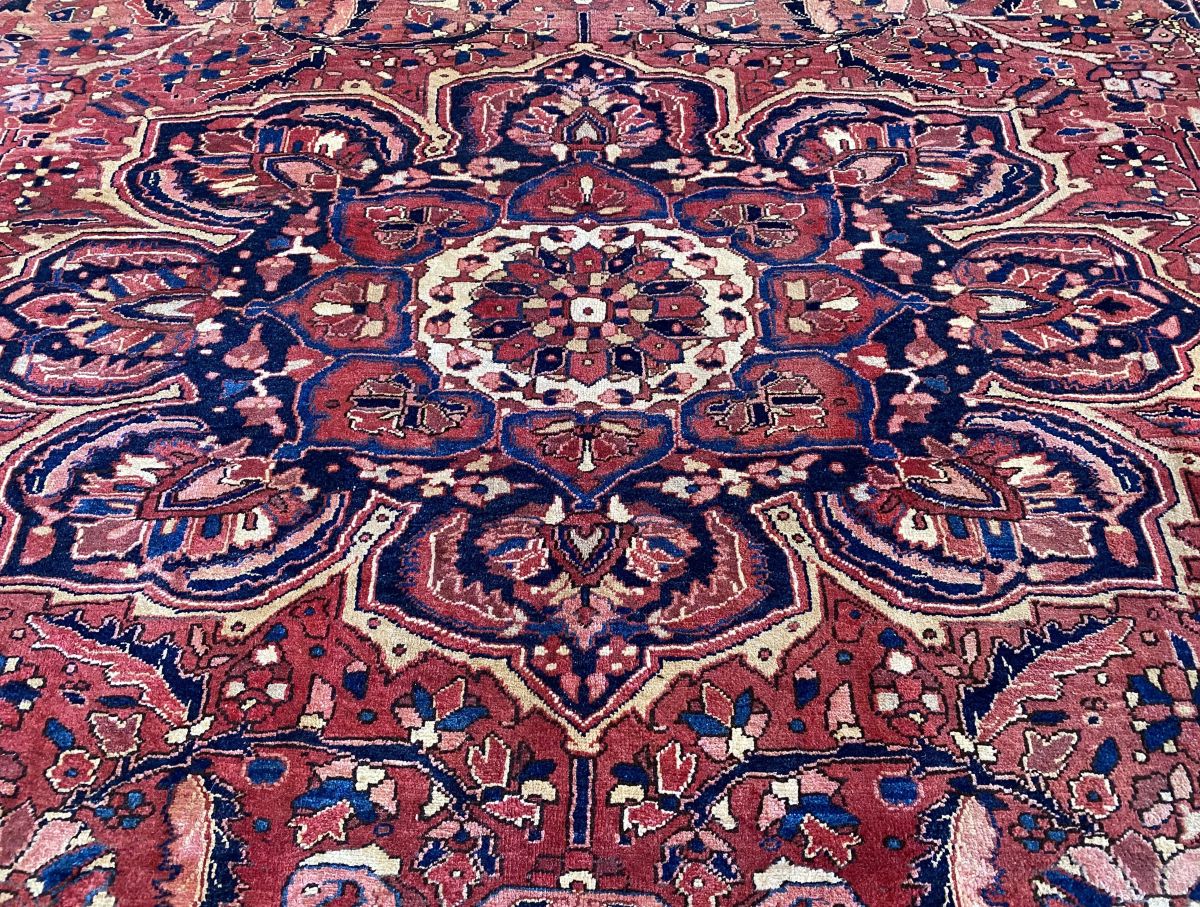 Hand-Knotted Traditional Persian Heriz Carpet