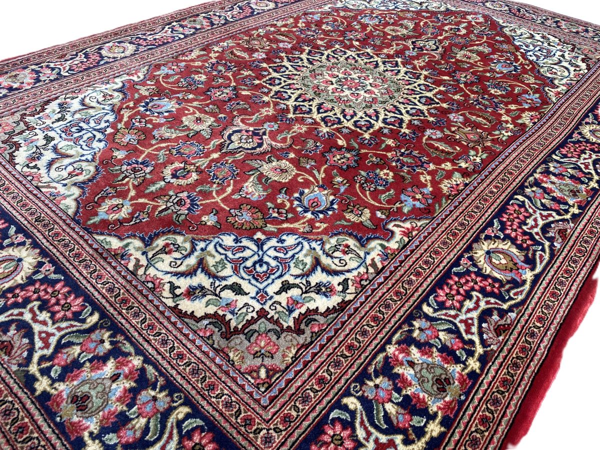 Superfine Hand-Knotted Persian Qum Carpet