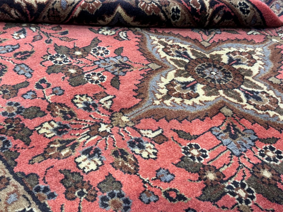 Hand-Knotted Persian Mehraban Rug