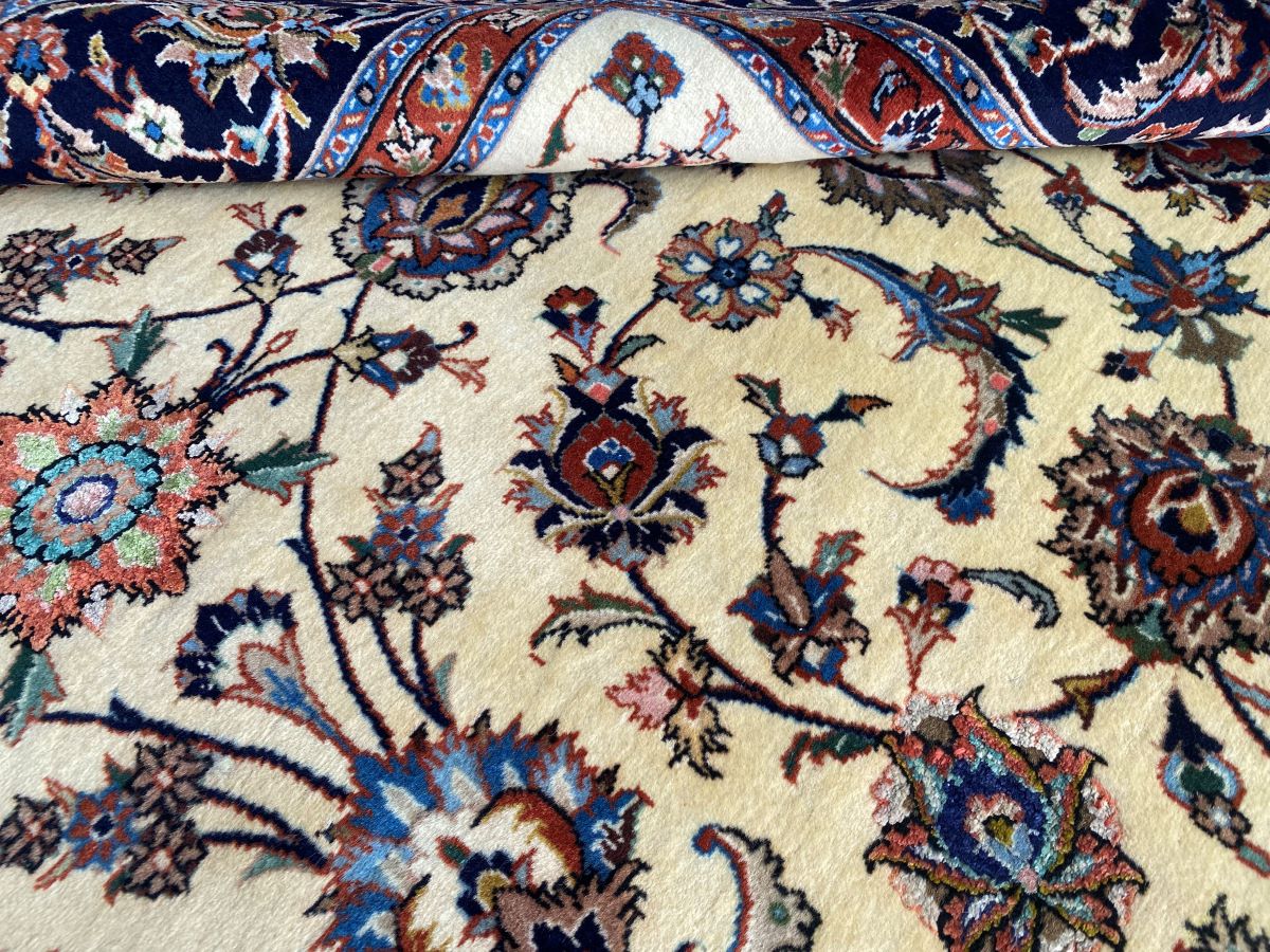 Superfine Hand-Knotted Persian Sarouq Carpet
