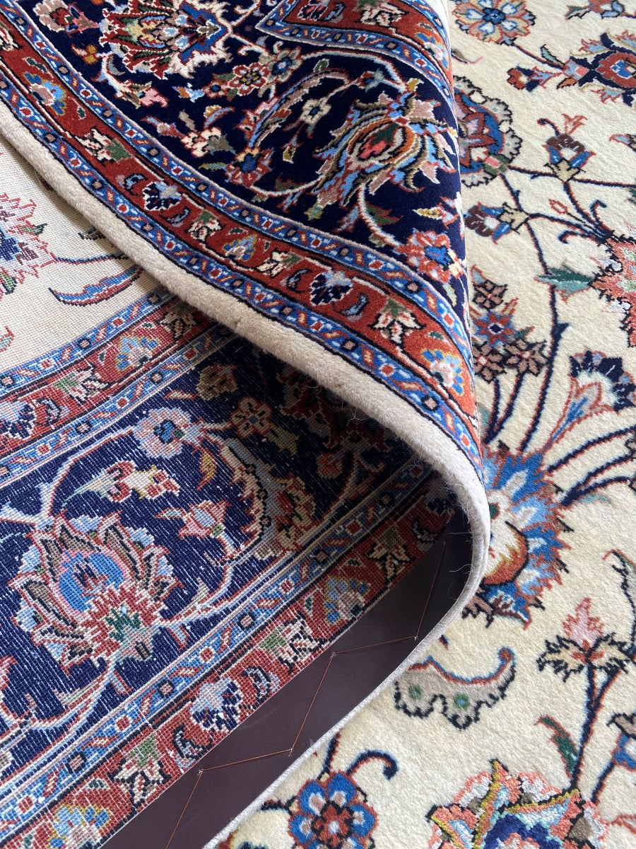 Superfine Hand-Knotted Persian Sarouq Carpet