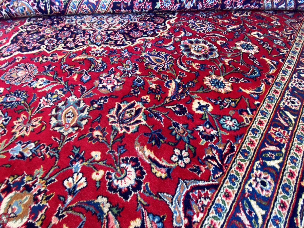 Superfine Hand-Knotted Persian Kashan Carpet