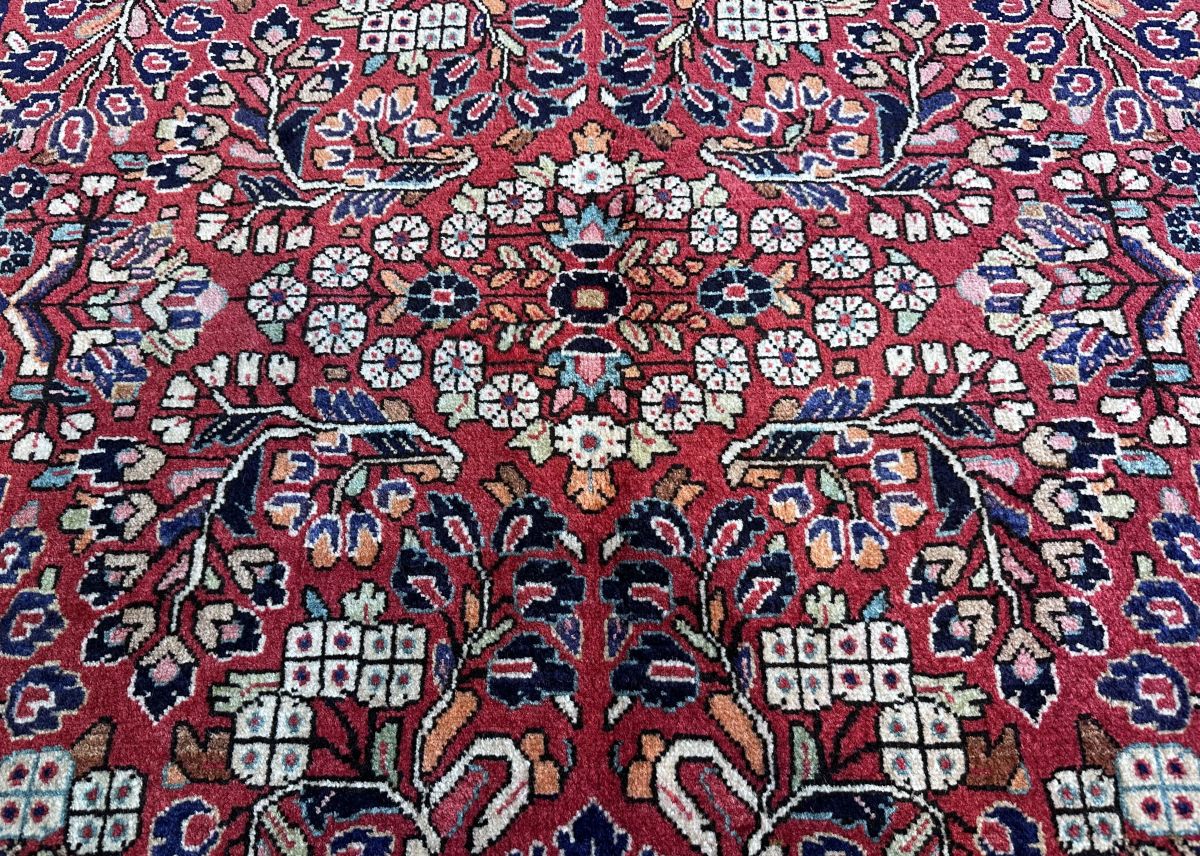 Fine Hand-Knotted Persian Jozan Rug