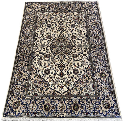 Fine Hand-Knotted Persian Kashan Carpet