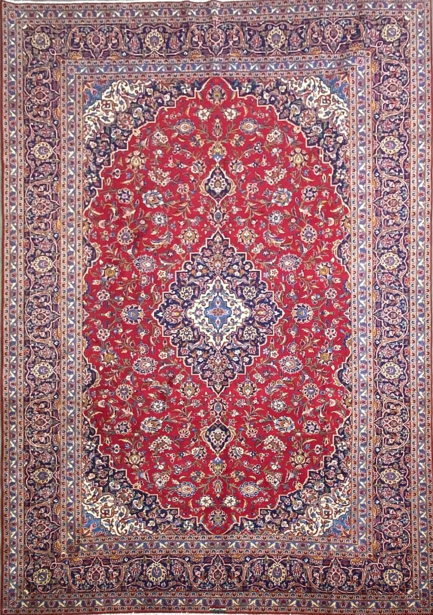 Fine Hand-knotted Persian Kashan Carpet